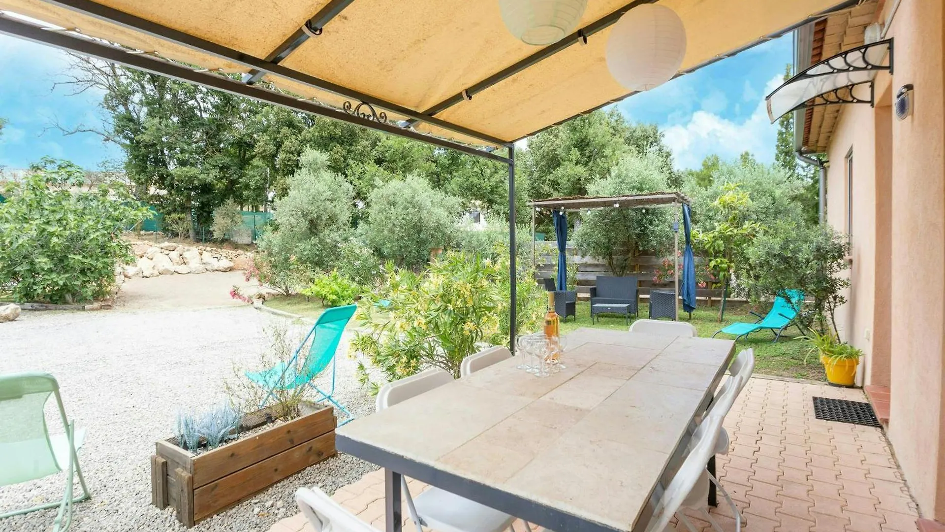 Casa-Des Lavandes Villa Pittoresque A Montmeyan 0*,  프랑스
